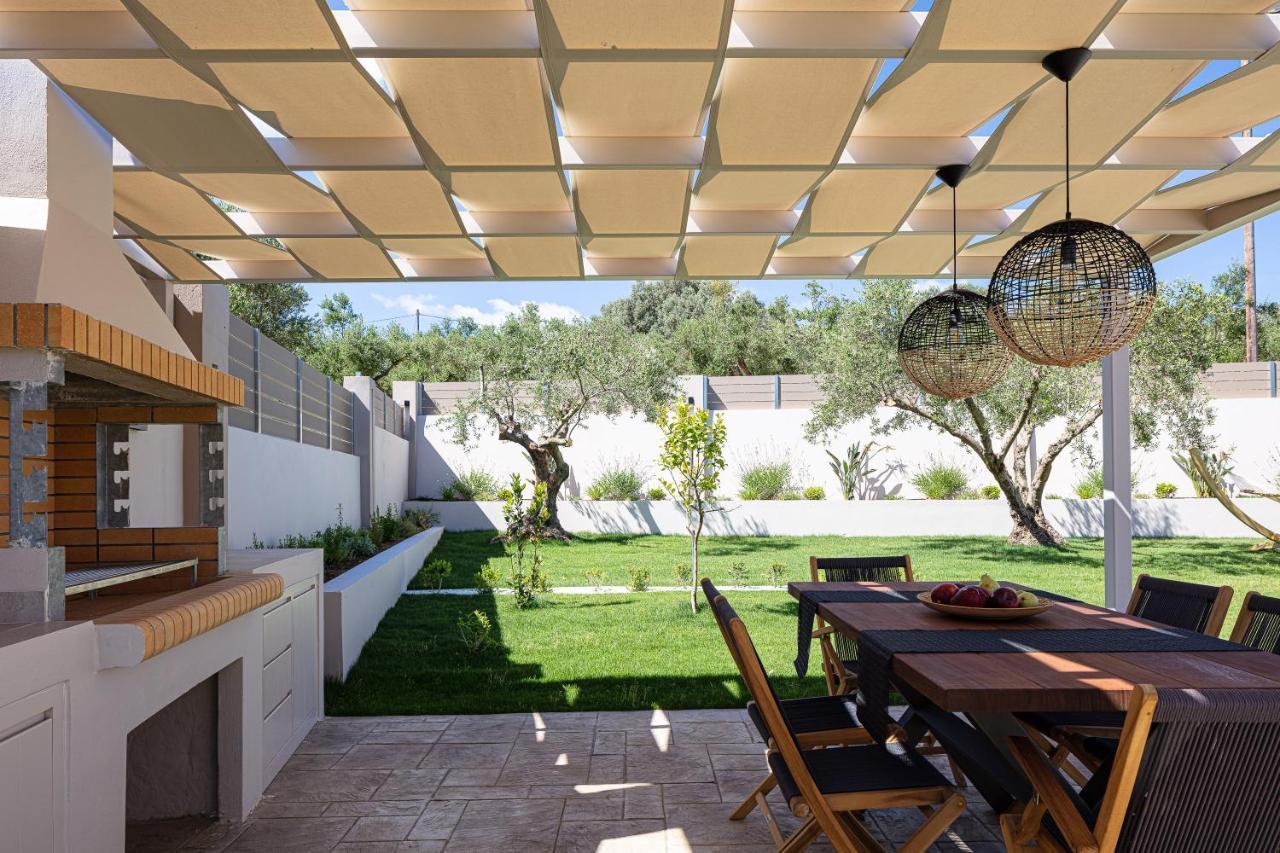 Koin Villa Sunrise, With Heated Pool & Whirlpool Perama  Екстериор снимка