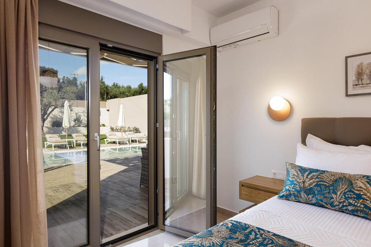 Koin Villa Sunrise, With Heated Pool & Whirlpool Perama  Екстериор снимка